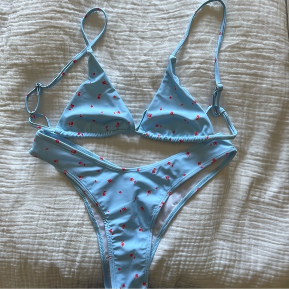 Blue with Pink Rose Print Bikini. - Picture 1 of 6